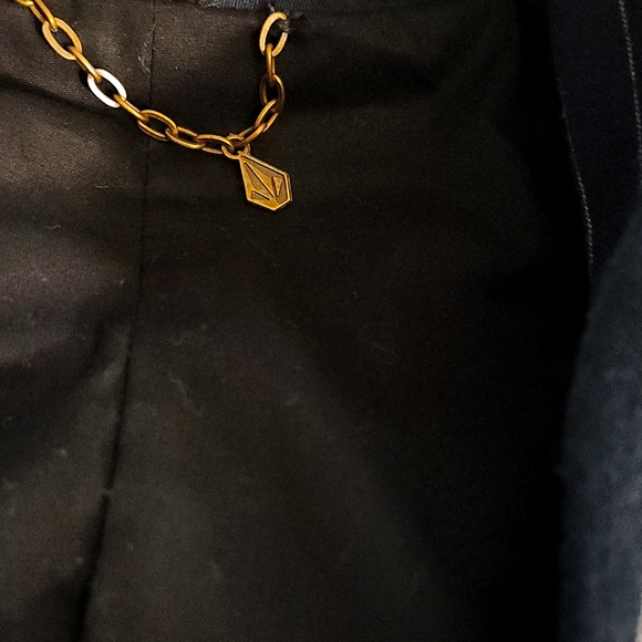 Volcom Blazer - Picture 1 of 6